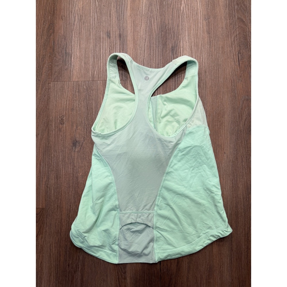 Lululemon Mint Green Racerback Tank Top Built-In Shelf Bra Mesh Back Size 8 - Picture 2 of 6